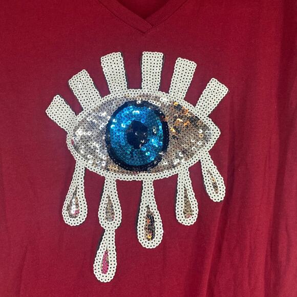 Burgundy V-neck sequin eye w/drips sz Large - Picture 2 of 4